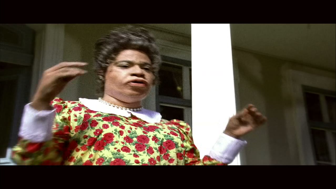[Deep thug voice] 'Cause this honky grandma be trippin'!
