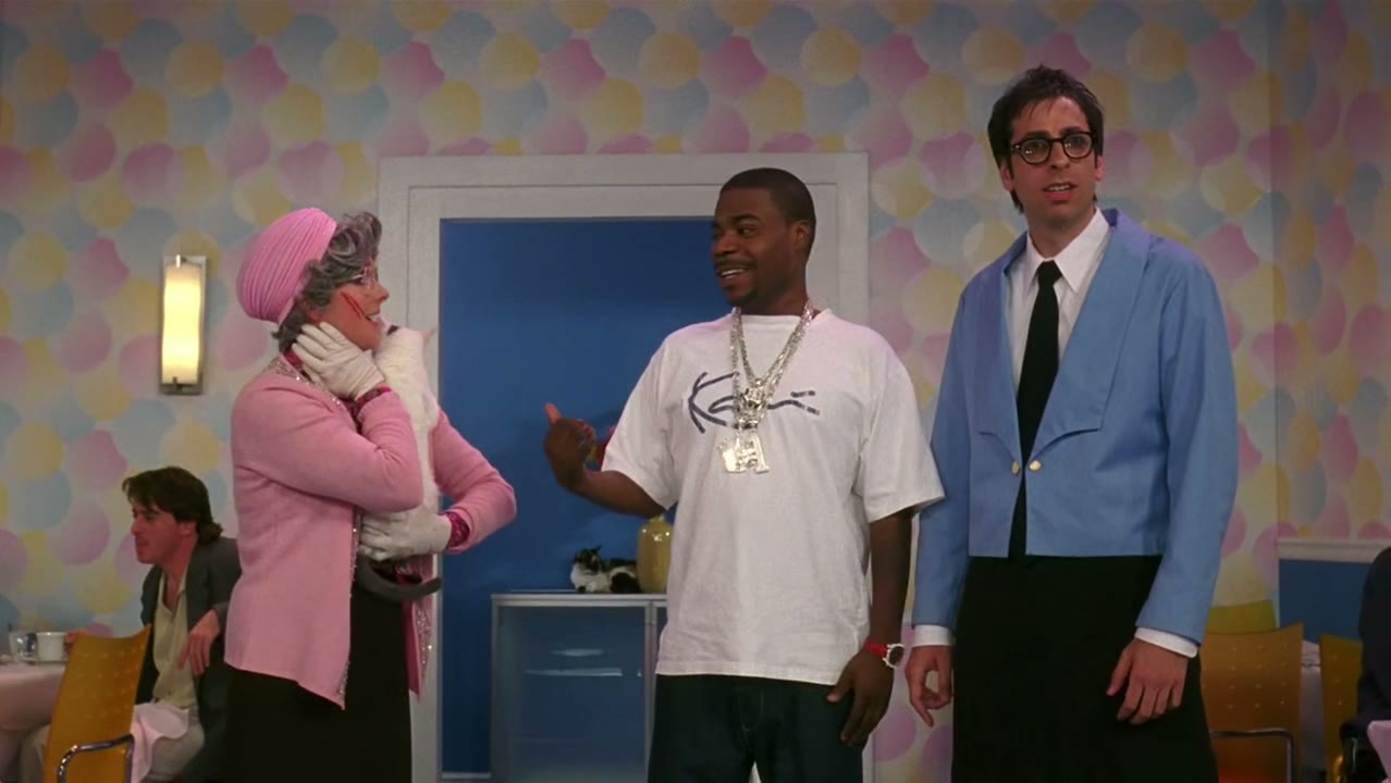 Uh-oh. Look at Shorty.