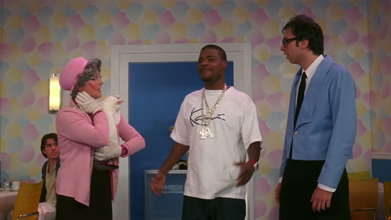 This honky grandma be trippin'.