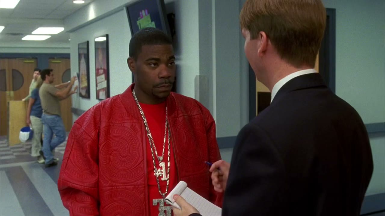 - Absolutely. What can I get for you? - I want nachos.