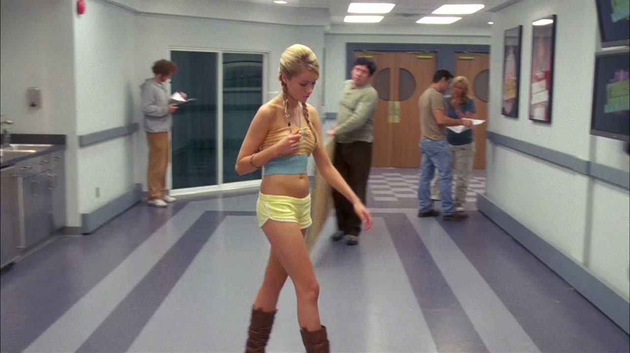 Jenna to the set, please, for "United Nations Bloopers. "