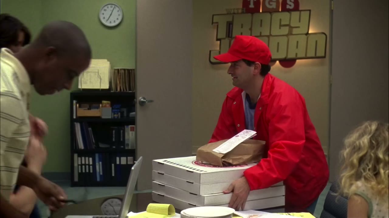 - Excellent. Right here. Thank you. - Oh, pizza.