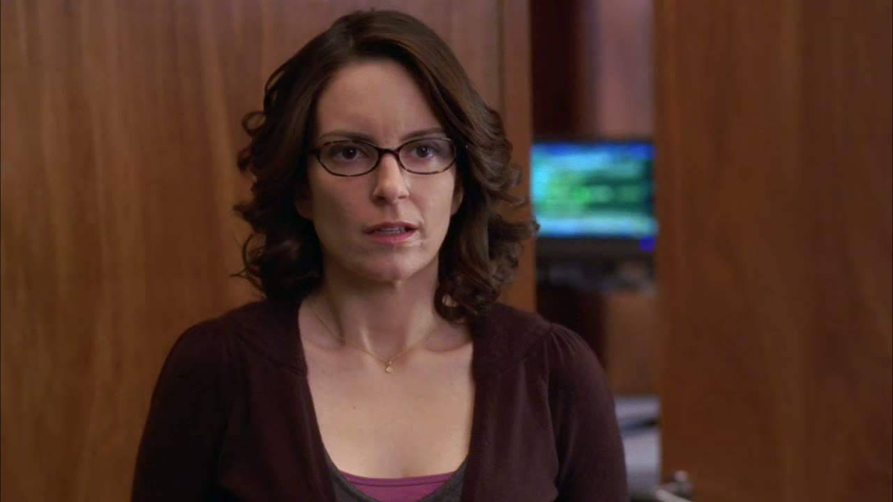 - Liz distracted me. - No, I didn't.