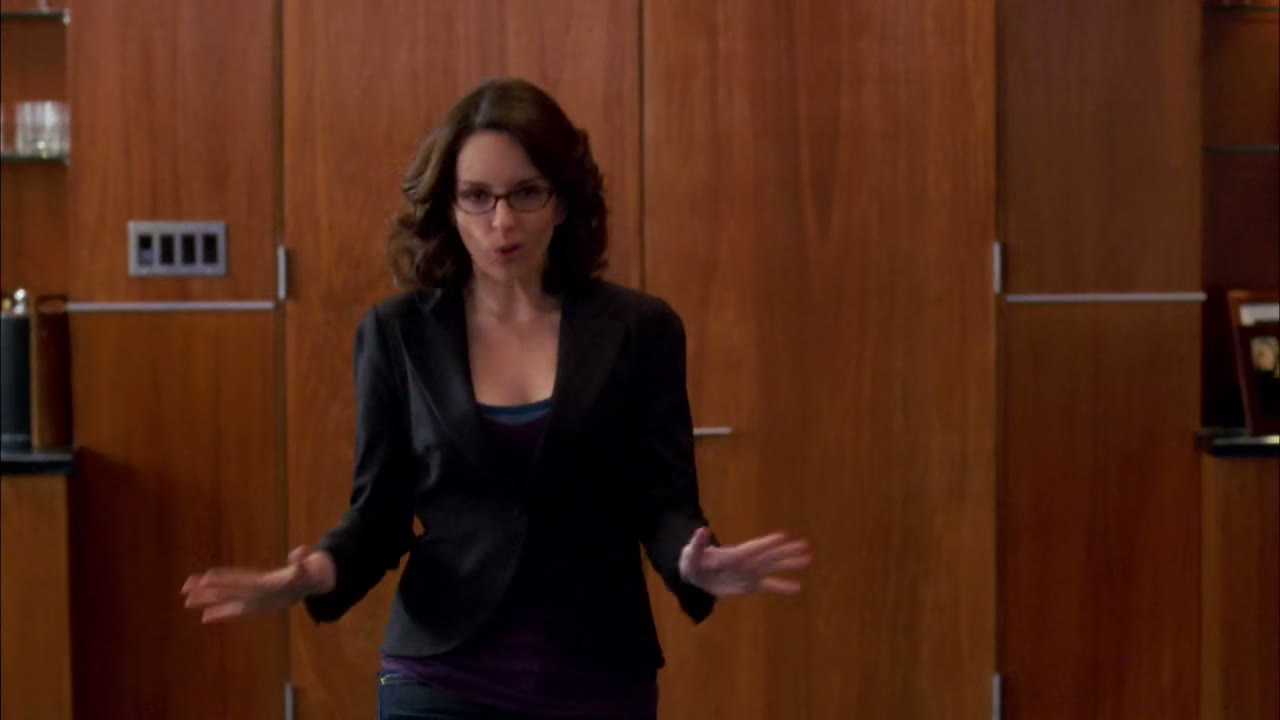- Lemon, we have a problem. - I have the Tracy-Josh thing under control.