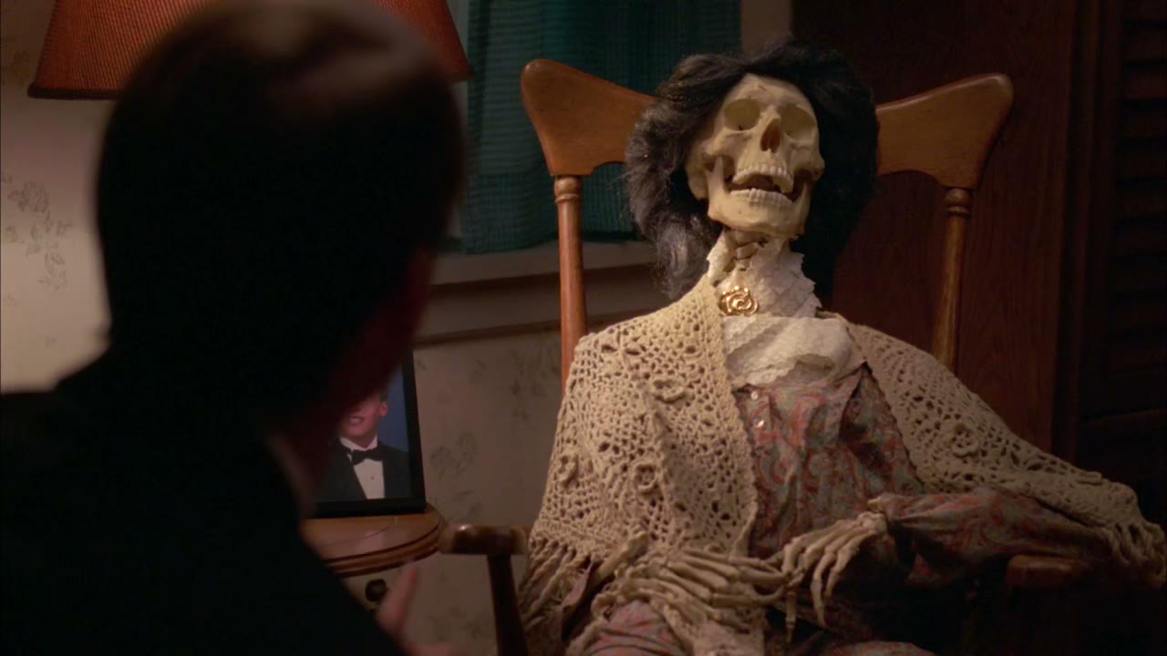 Oh, yes! Thank you. I'm looking at the kooky skeleton right now.
