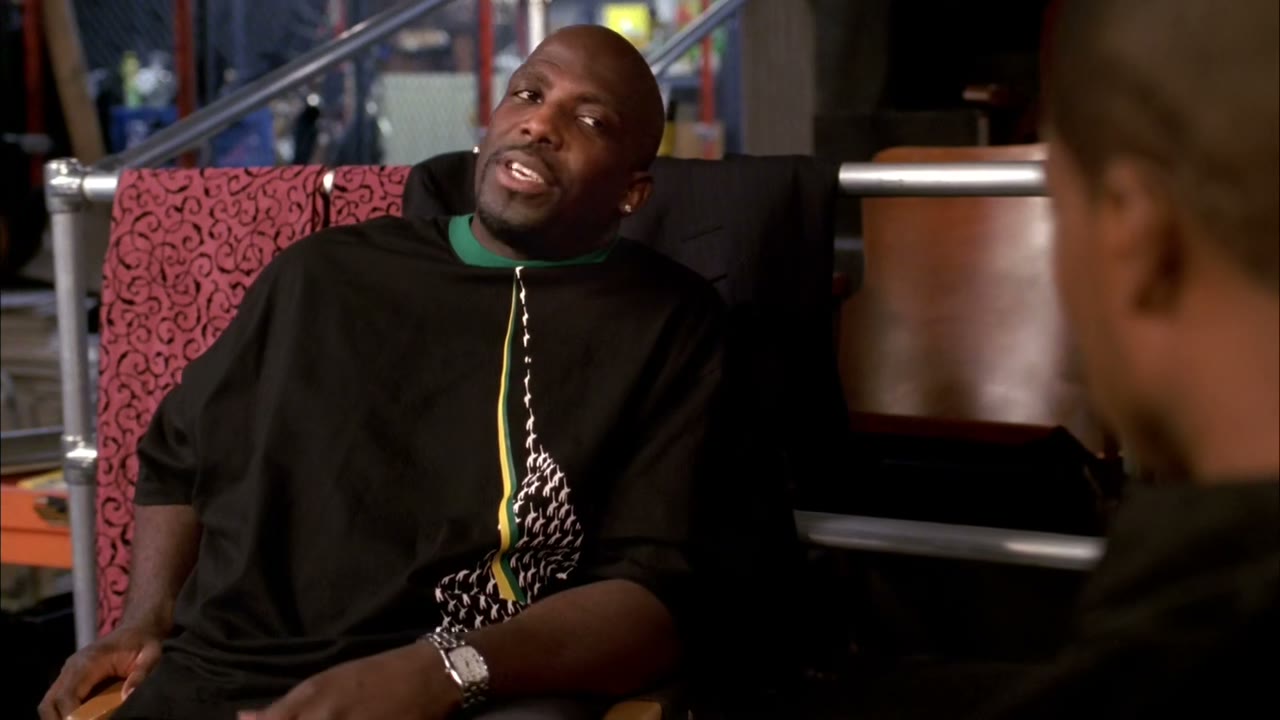 He's rolling with Ghostface Killer now.