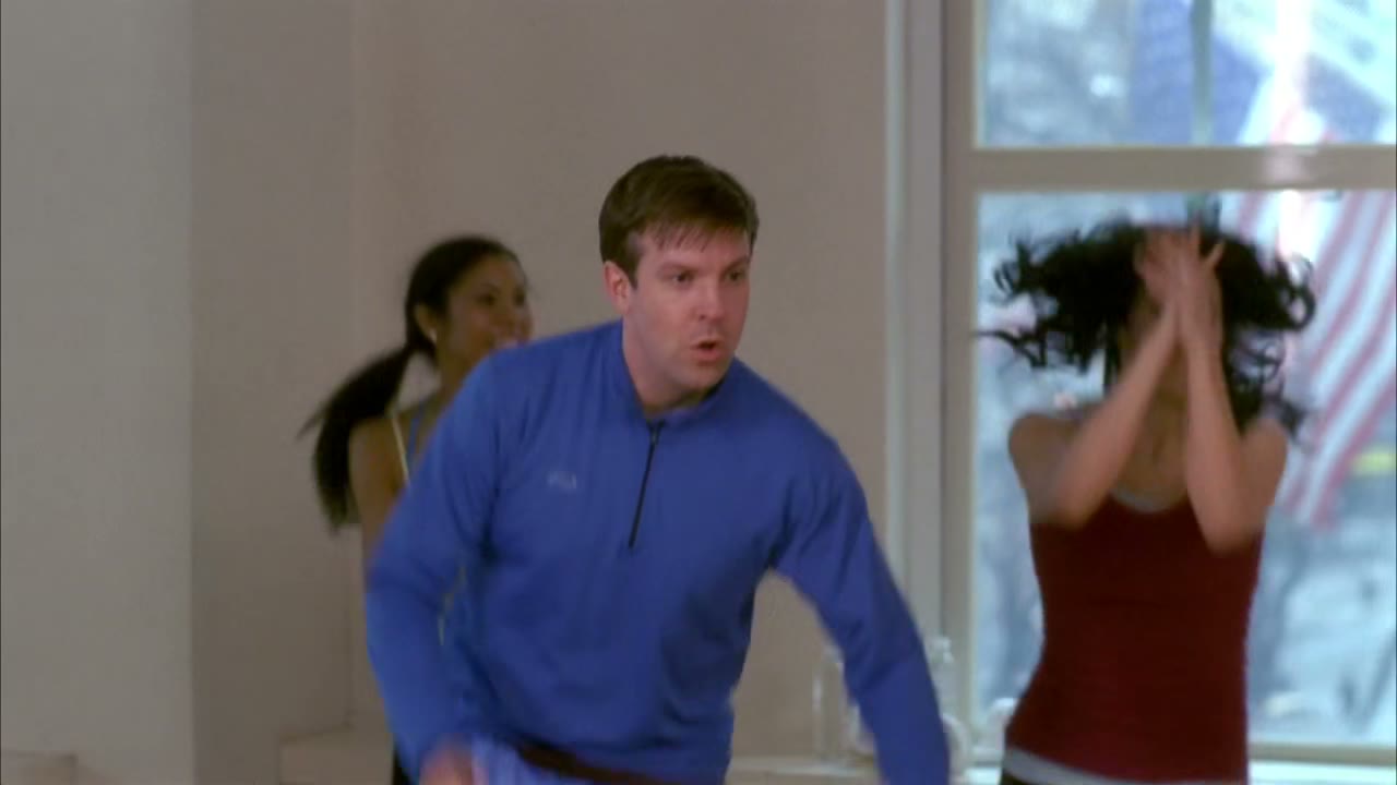 Turn it! Don't give up, Ponytail.