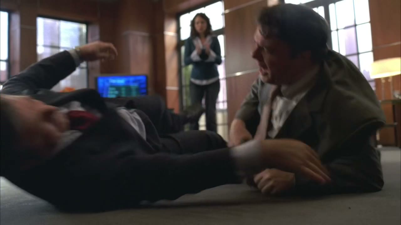 - You ruined my suit. - Shut up, you baby!