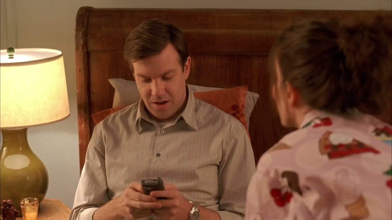 He's just saying "hi." Oh, he wants to meet at that diner on 71 st.