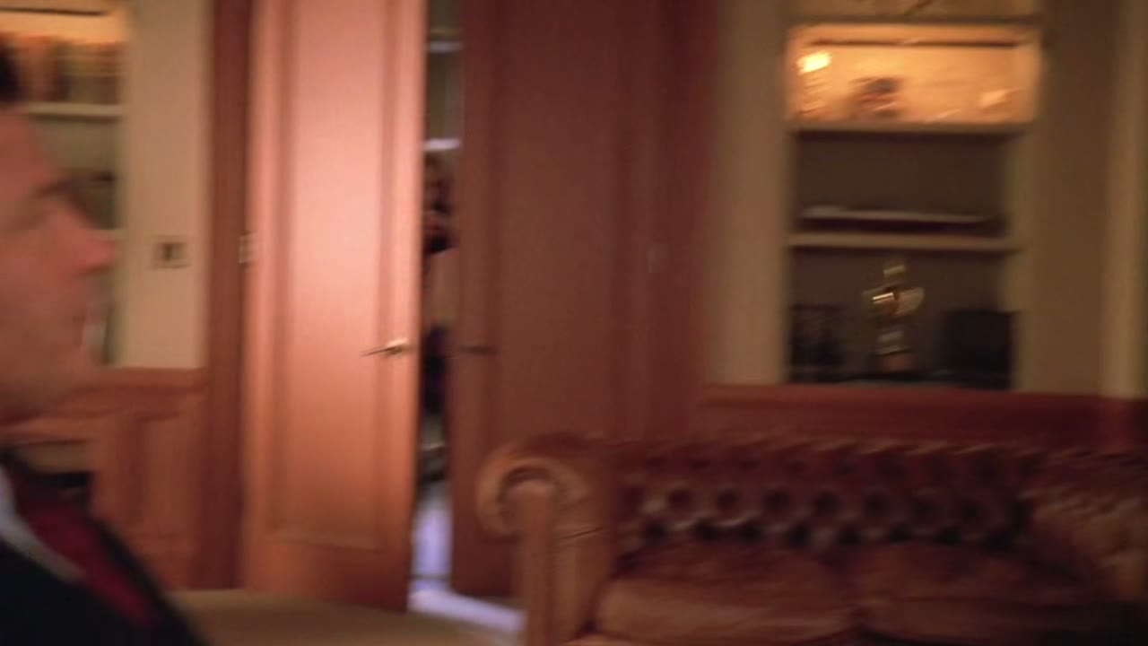 [Knock on door]