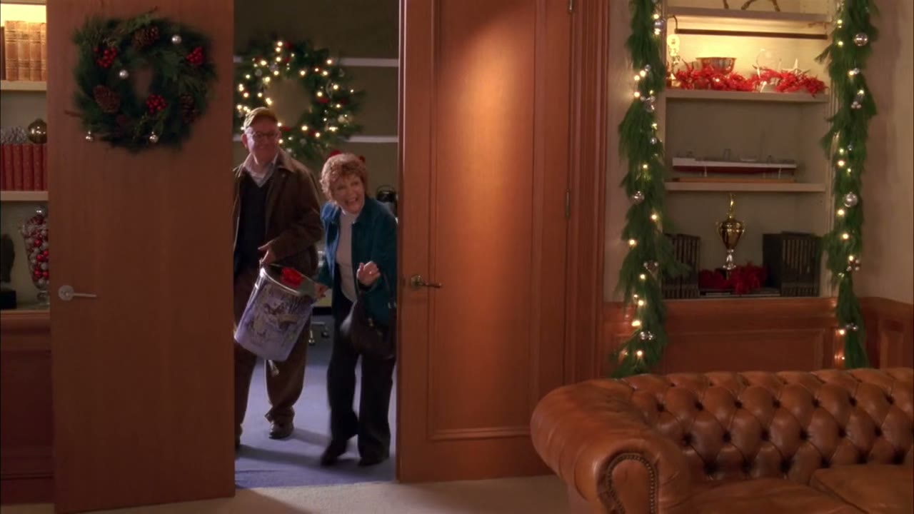 Knock knock! It's just the lemons.