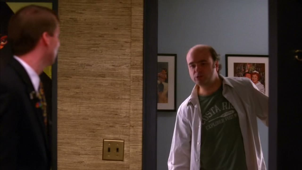 Tracy, what are you doing? They need you in wardrobe!