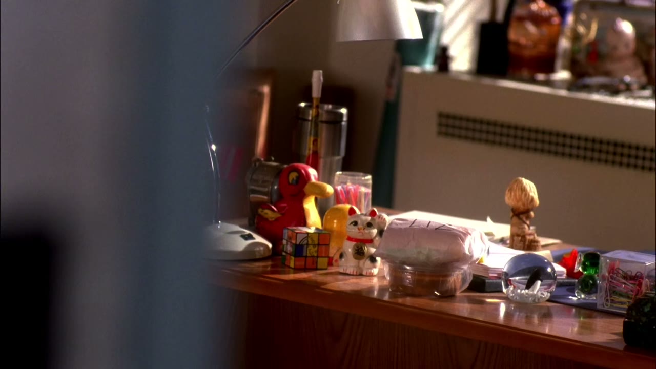 Is still on her desk!