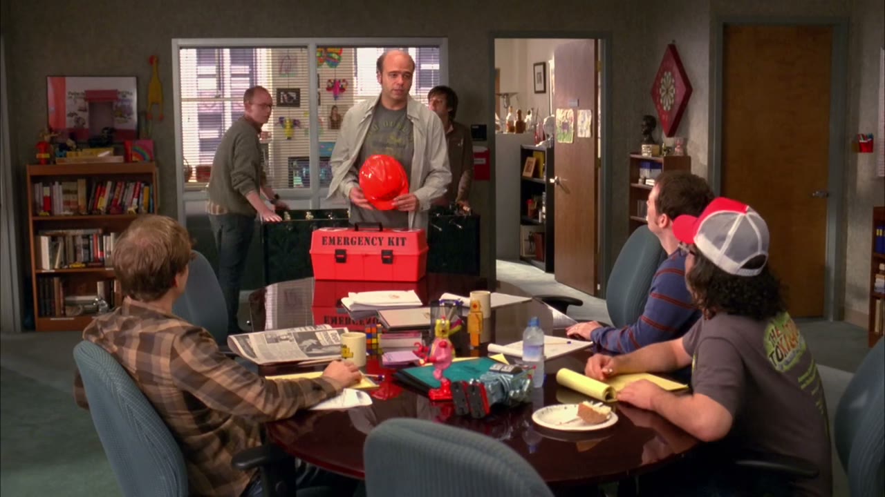 Has to designate a floor emergency marshal