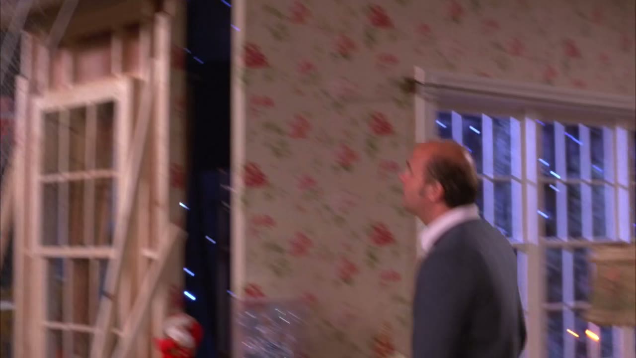 ♪ J-j-j-j-jingle bell, J-j-j-j-jingle bell all the way ♪