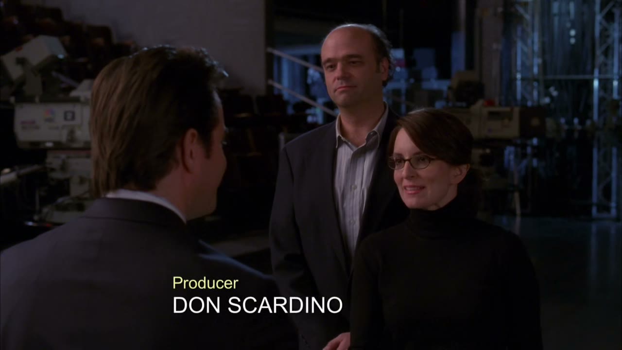Liz Lemon. This is my associate, Peter Hornberger.