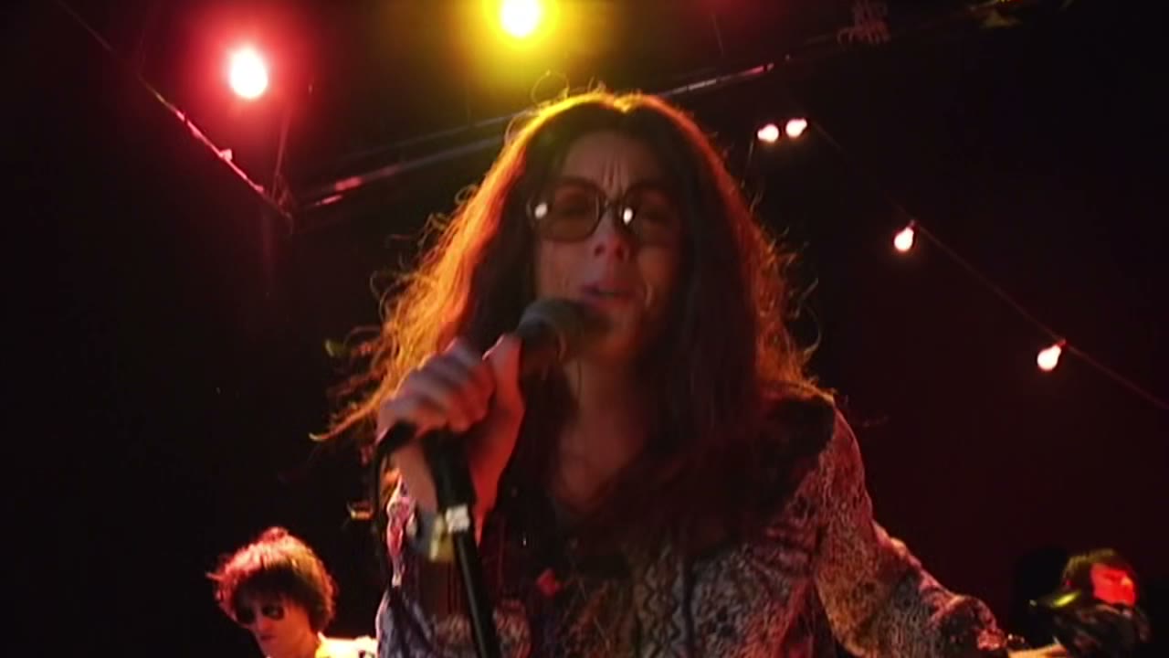 ♪ We're all here at woodstocks