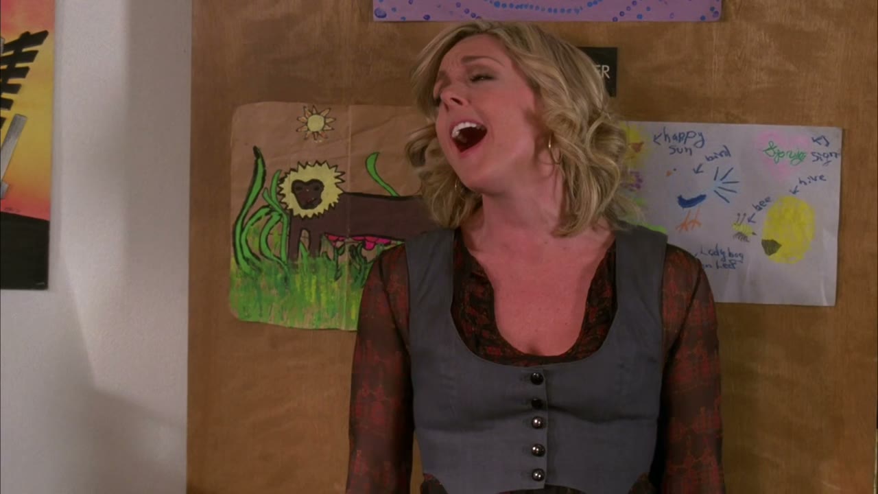 ♪ Don't cry out loud... ♪