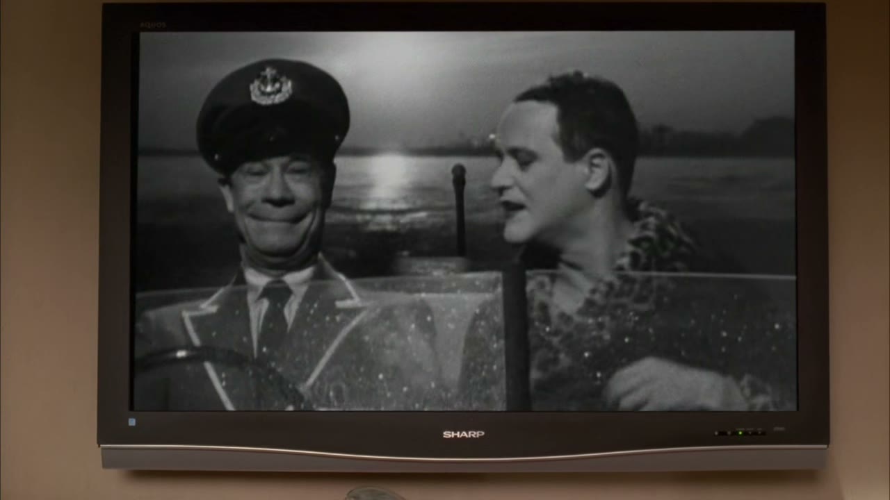 Hey! Some like it hot. I love this movie.