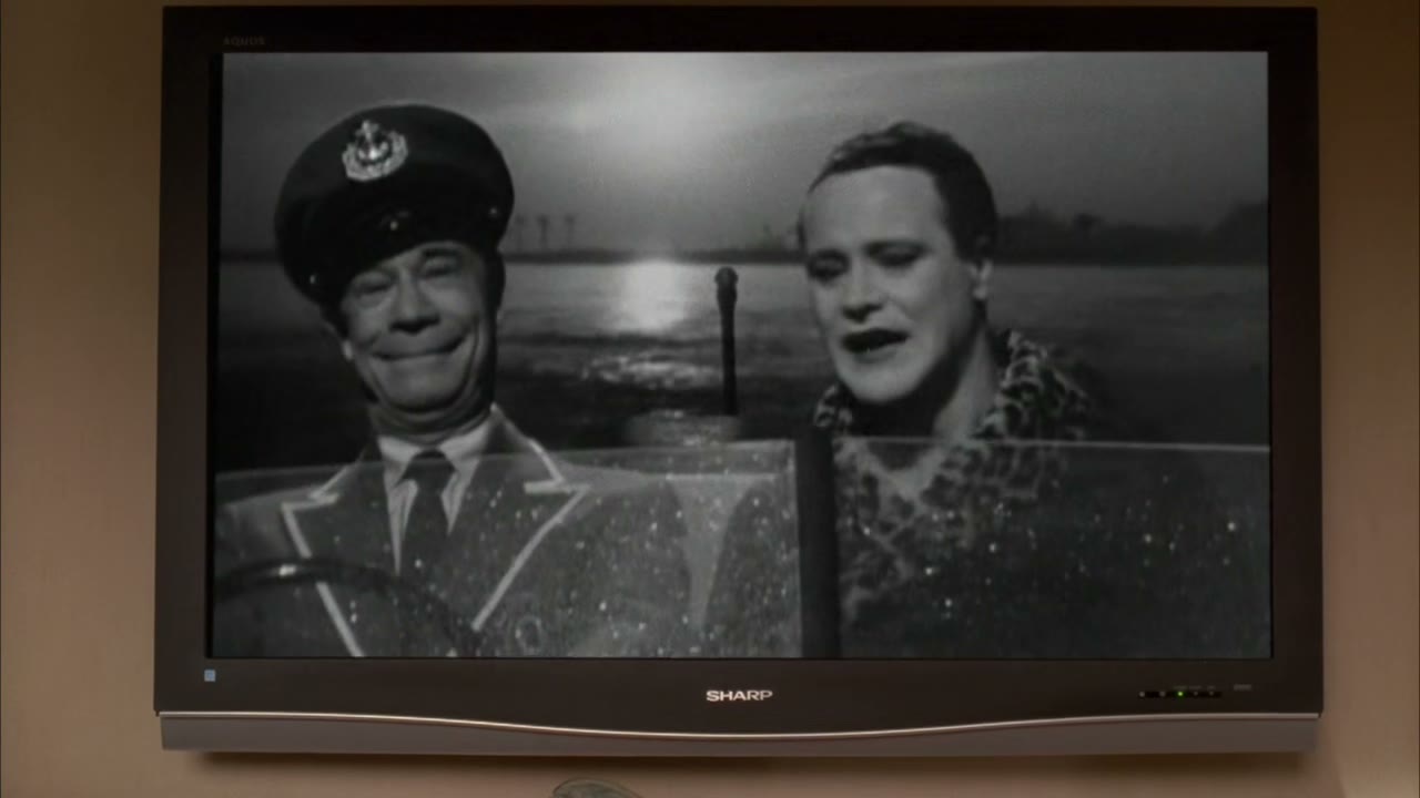 Hey! Some like it hot. I love this movie.