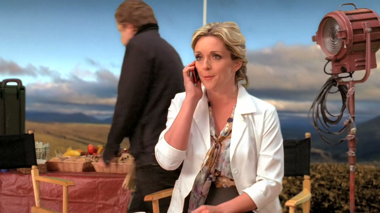 Tracy, it's jenna. Is liz there?