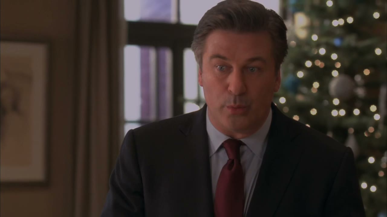 ♪ If you like his necktie, pat him on the back ♪