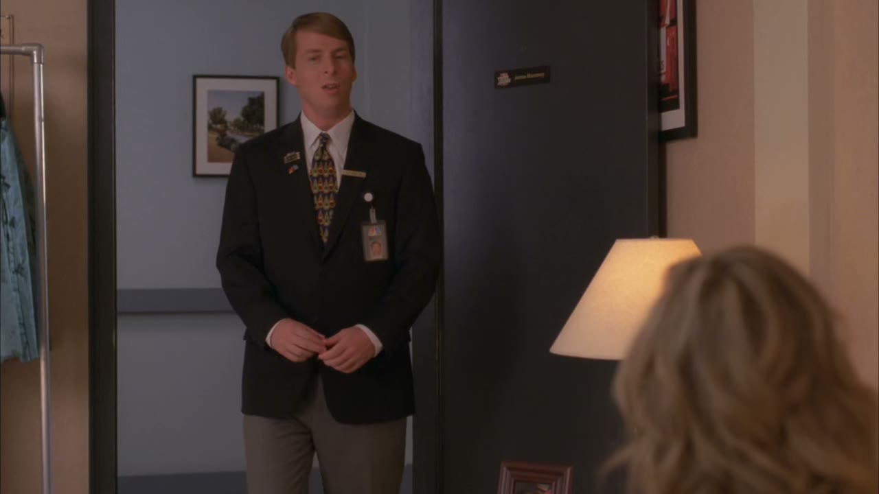 - Maynard left me. - Oh. I'm sorry.