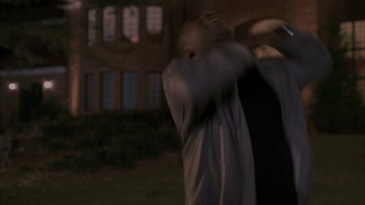 MY SWAN-LIKE NECK! AAH!