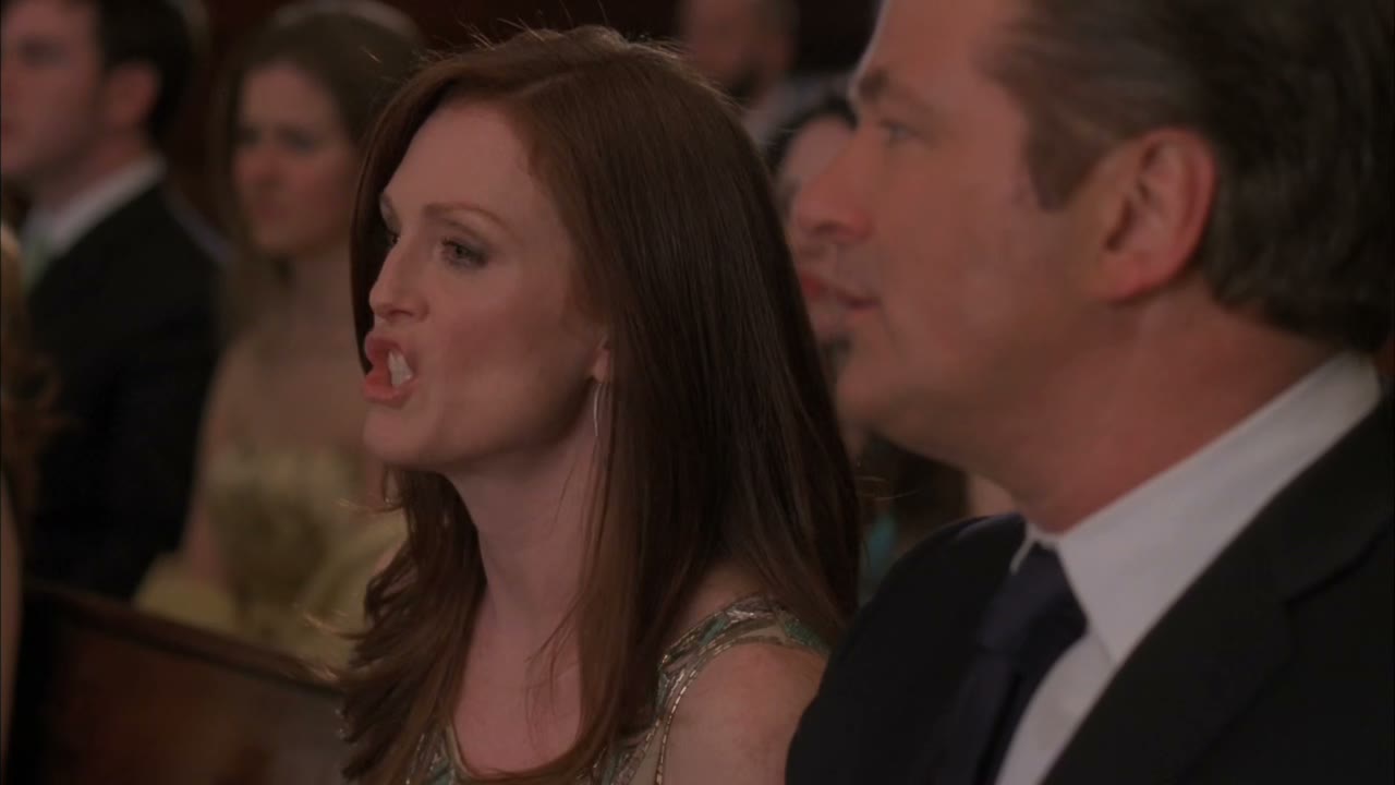 - YOU LOOK LIKE A GAY MORTICIAN IN THAT SUIT.