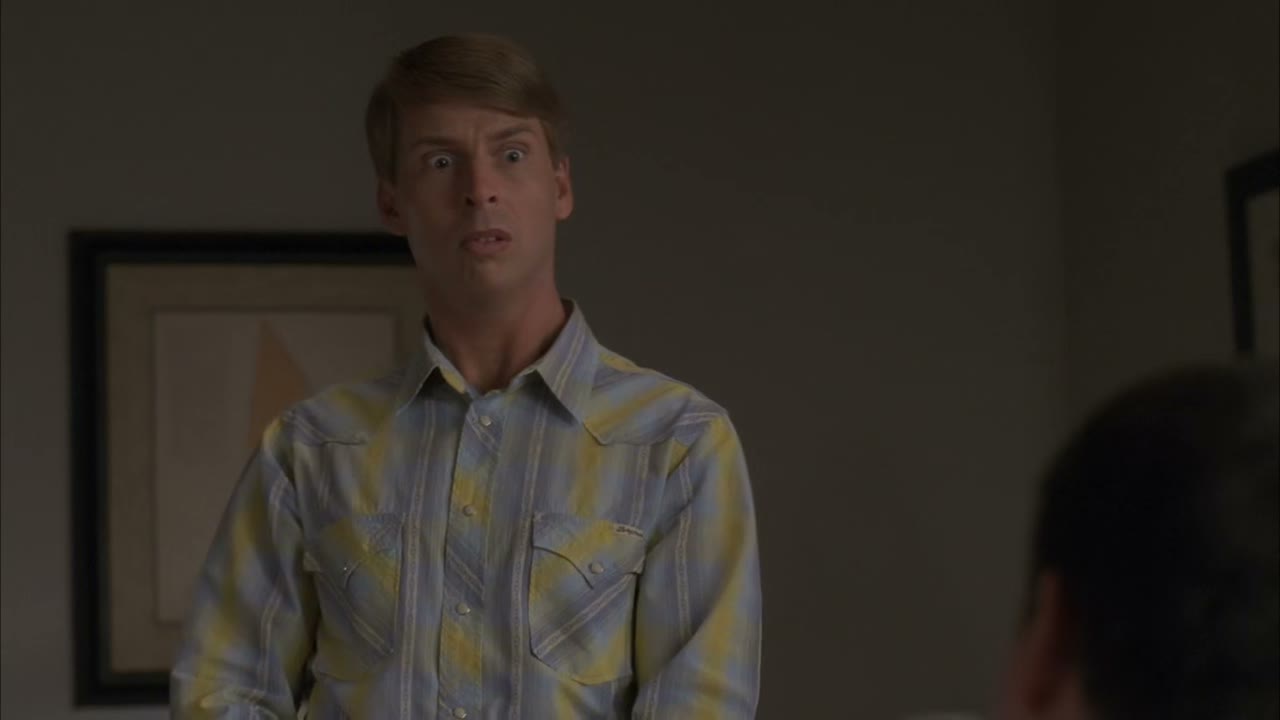 ♪ Hill street blues, wingsis fun ♪