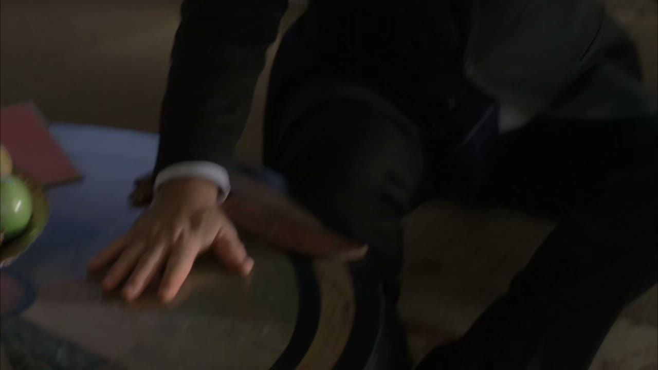 [Suspenseful musical burst]