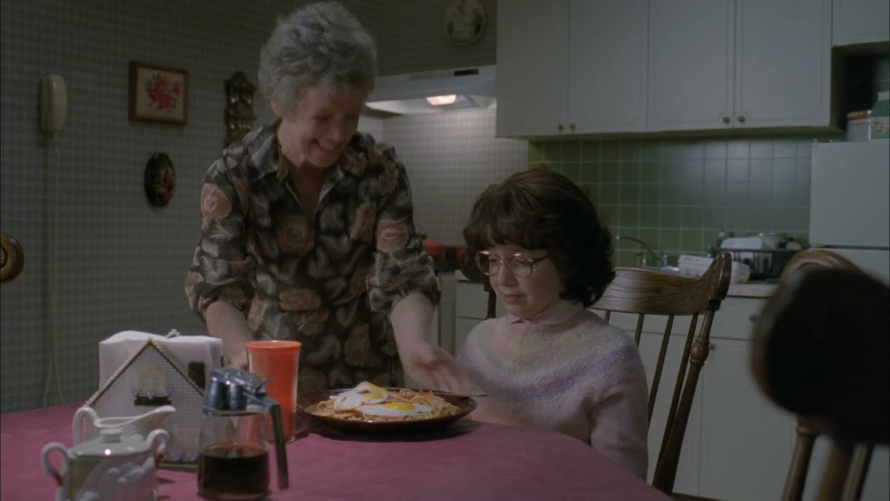 You love your aunt linda.