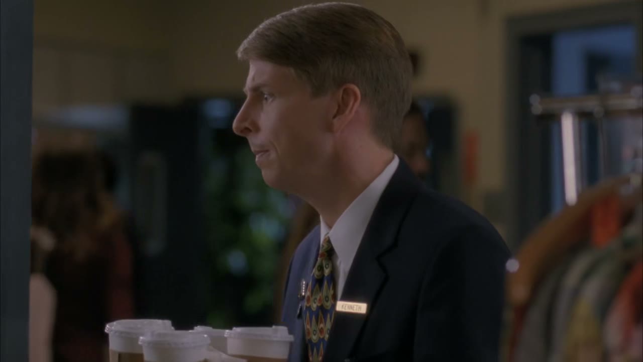 - oh, my nails are wet!