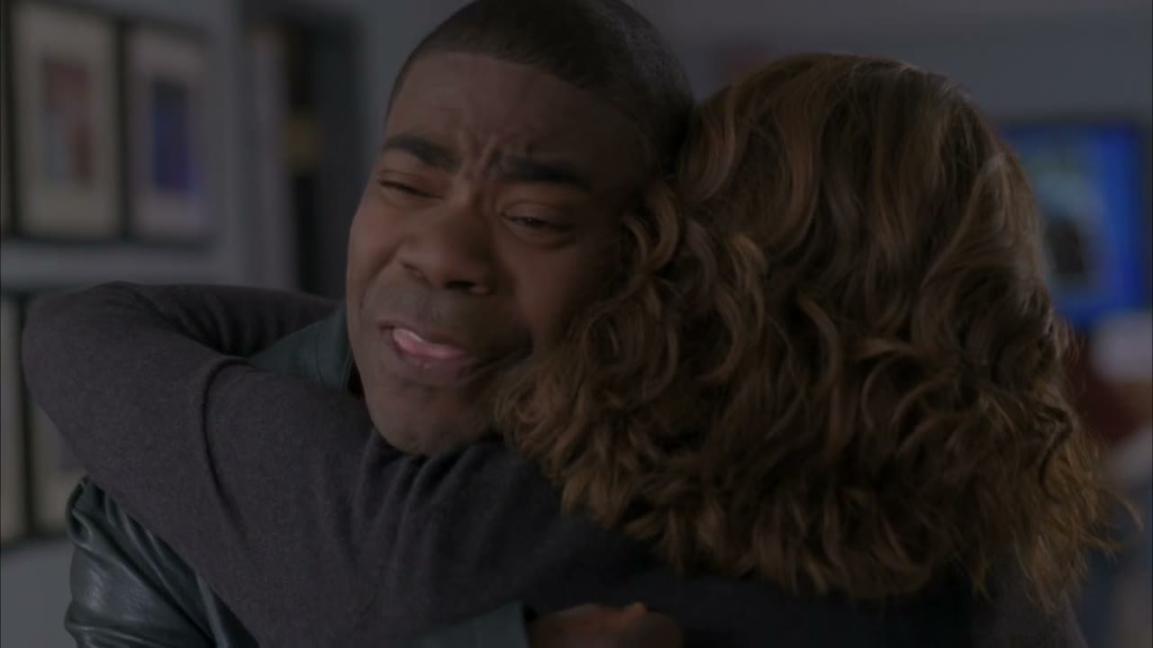 - I got there. - I'm angling.