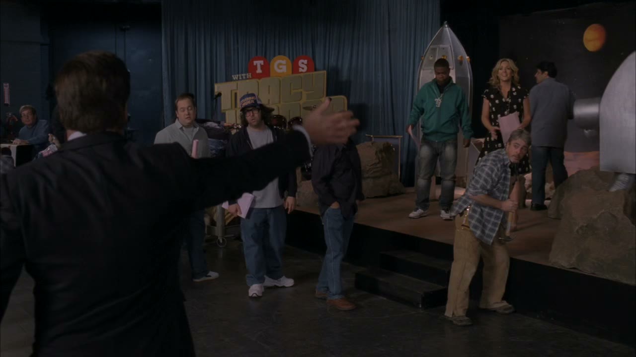 - everyone, I need your attention... Gather up.