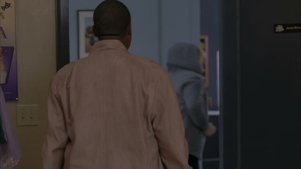 - stop! Sweatshirty is a boy!