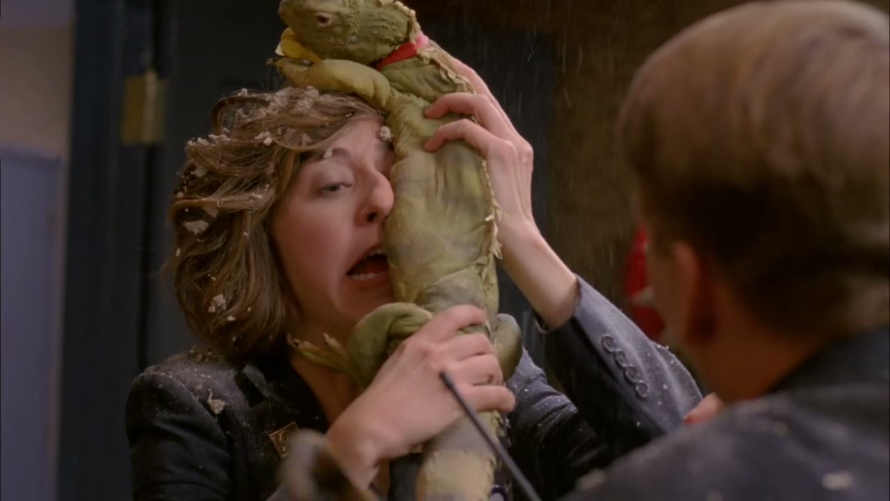 He's mating with my mouth.