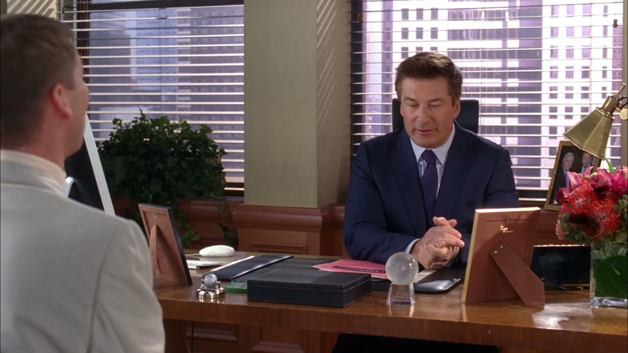 - that's quite a suit, kenneth. - thank you, sir.