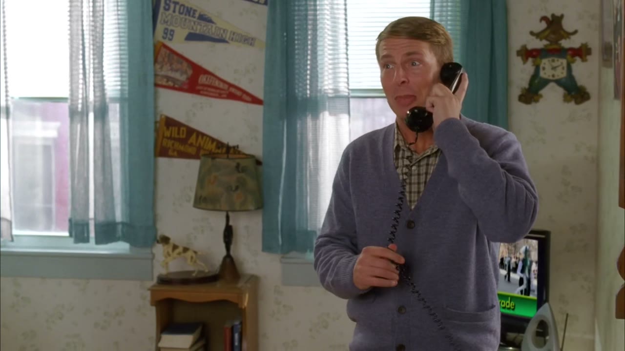- okay, that's not how you're supposed to answer the phone.