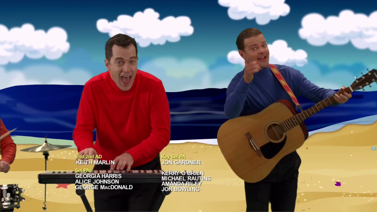 - ♪ Twin - ♪ Get back in your cage
