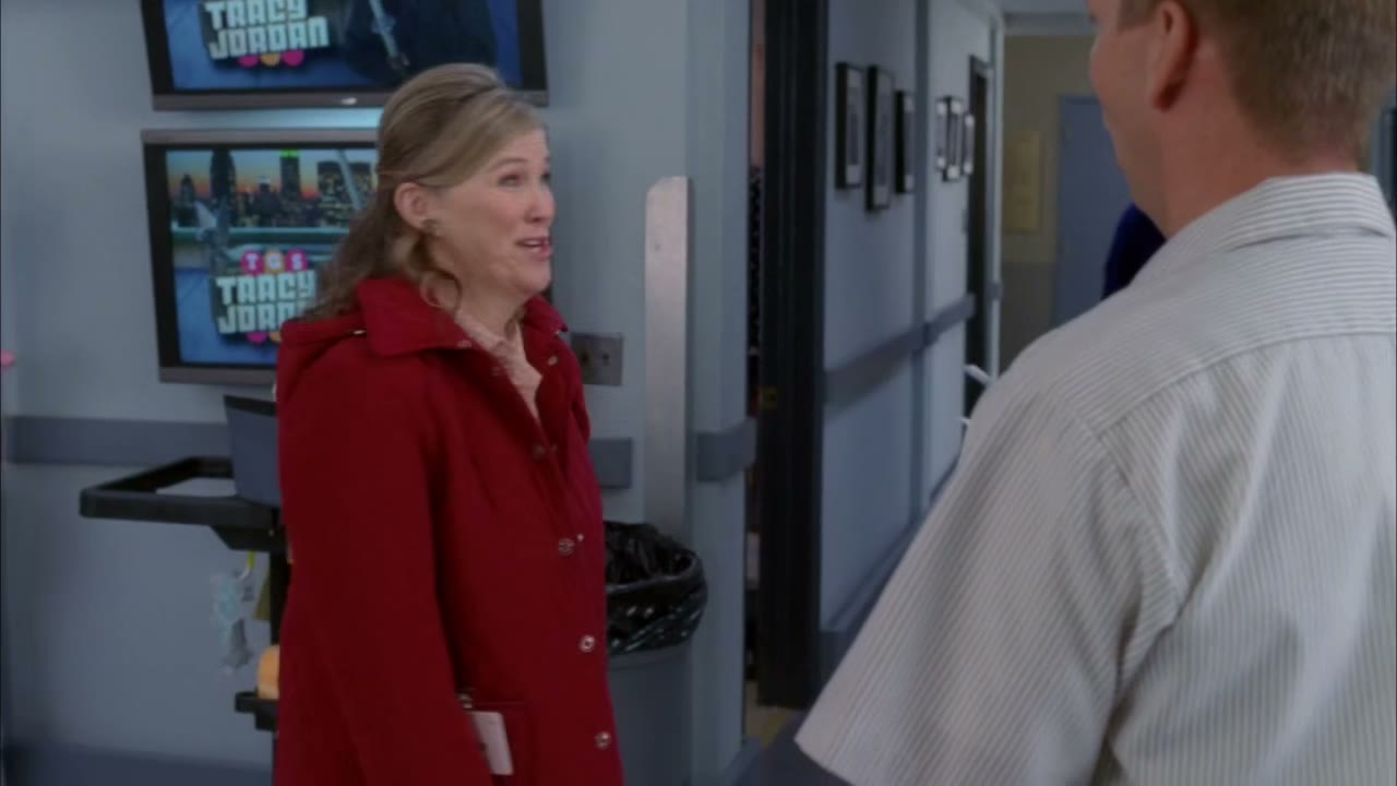 - oh, I can't believe I just met jenna maroney.