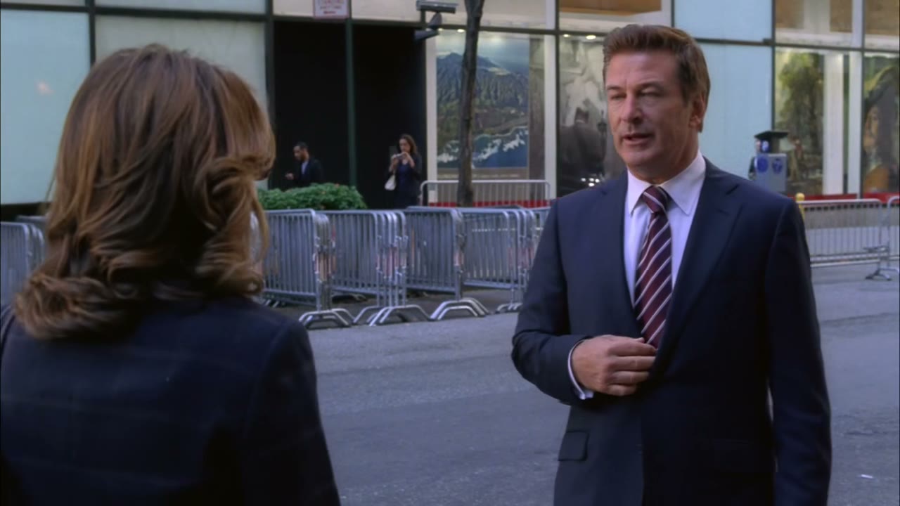 Yes, this is the same flashy night tie